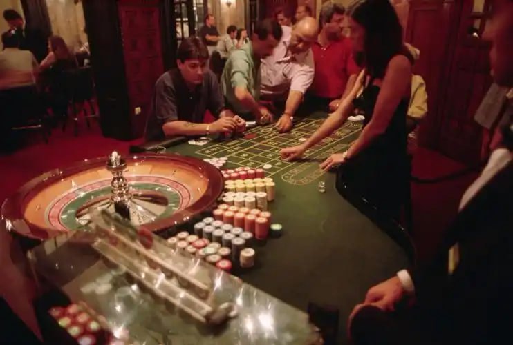 bet177 entertainment highlight card showing a big wins moment on mobile